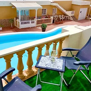 https://new-apartamento-luxury-caleta-pool-terrace-wifi.hotelsfuerteventura.org